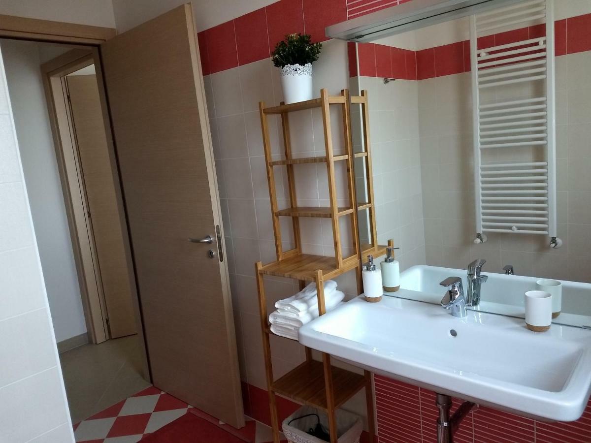Appartamento Penthouse On The Adriatic Sea Martinsicuro Esterno foto